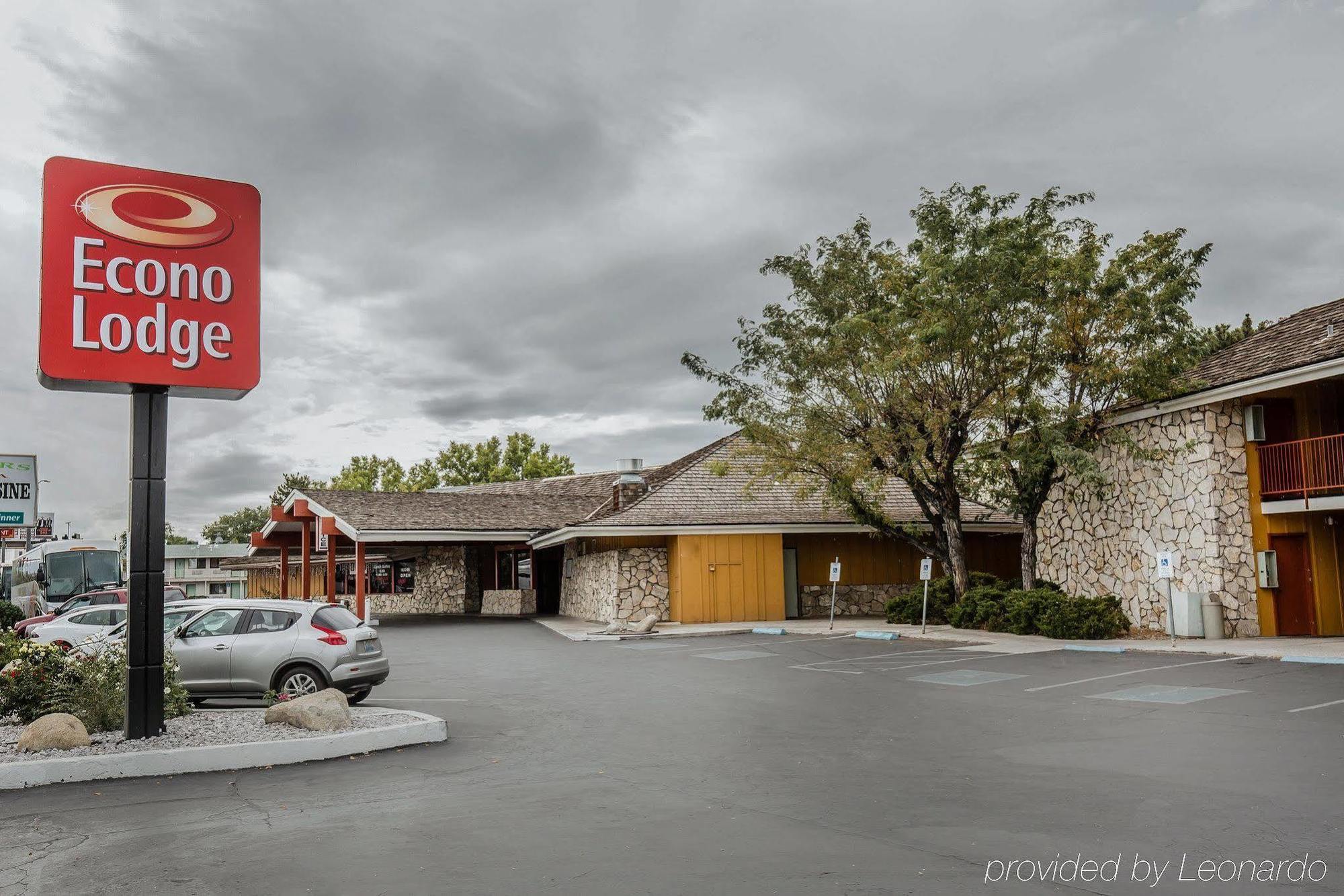 Econo Lodge Near Reno-Sparks Convention Center Exteriör bild